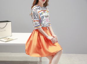 夏日地?cái)偨?jīng)濟(jì)新風(fēng)向 武漢服裝批發(fā)廠家直銷熱銷女裝貨源全解析